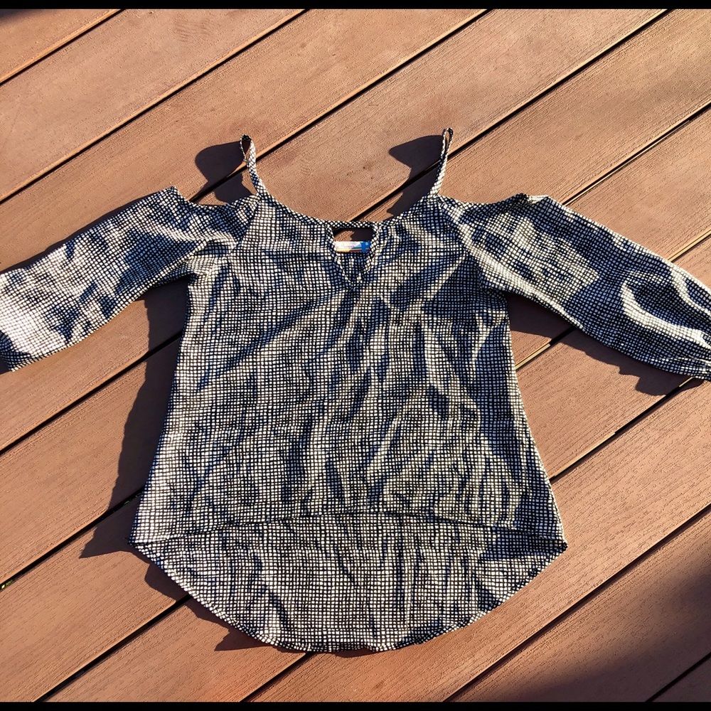 Black/White Long Sleeve Cold Shoulder Blouse